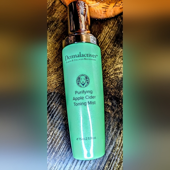DERMALACTIVES Apple Cider Toning Spray - Picture 9 of 16